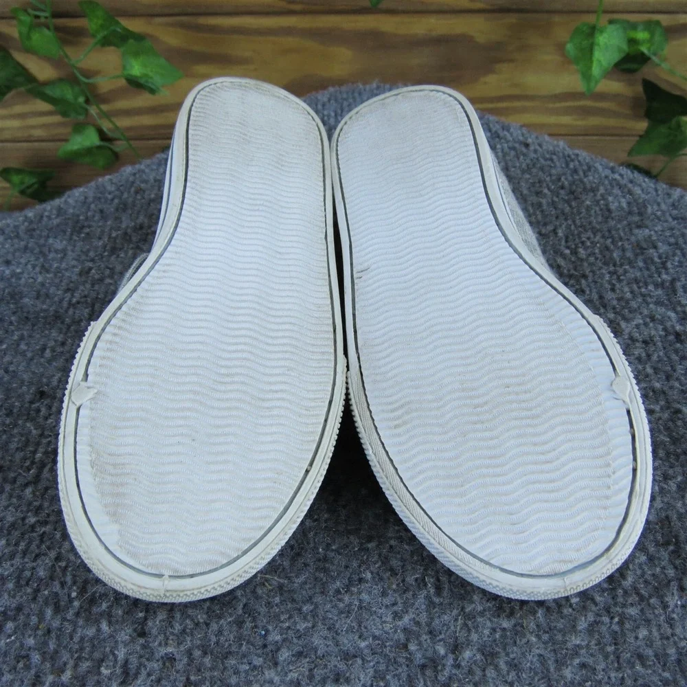 OshKosh B'gosh Girls Mary‎ Jane  Sz T 11 Medium Silver Fabric Hook & Loop